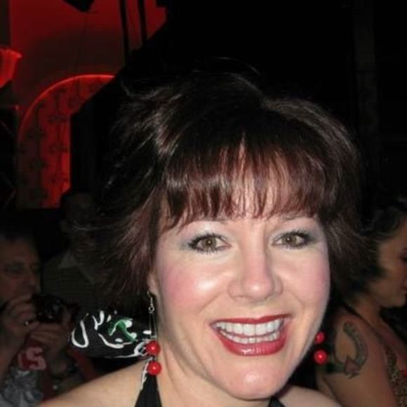 Meet your Posher, Stasia - Picture 1 of 1